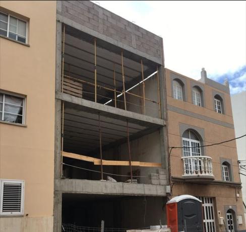 Piso en venta en calle Almirante Pastor Tomaseti, 68