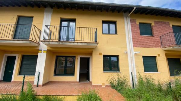 Chalet pareado en venta en calle Concepción Arenal, 34-, 48