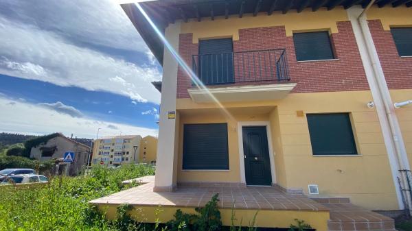 Chalet adosado en venta en calle Concepción Arenal, 34-, 48