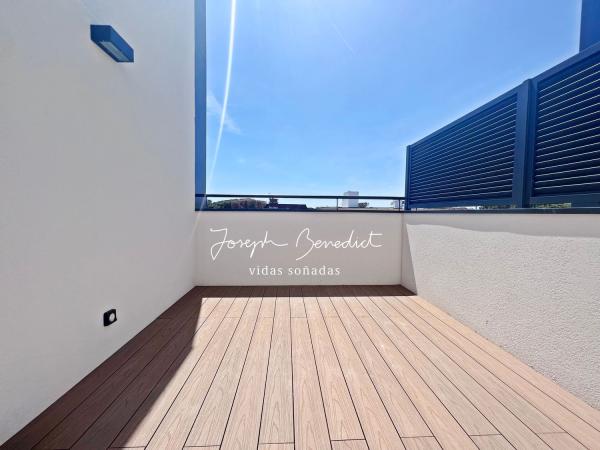 Dúplex en venta en de Castelldefels, 135