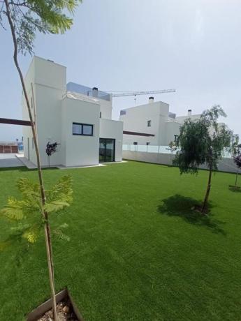 Casa o chalet independiente en venta en calle llentiscle, 6