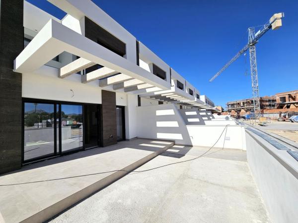 Chalet adosado en venta en calle Serra Grossa s/n