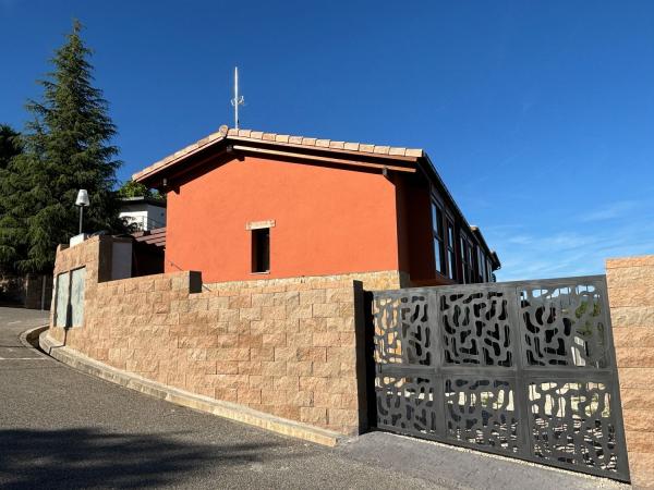 Chalet adosado en venta en calle Esther Ortiz de Alday, 67