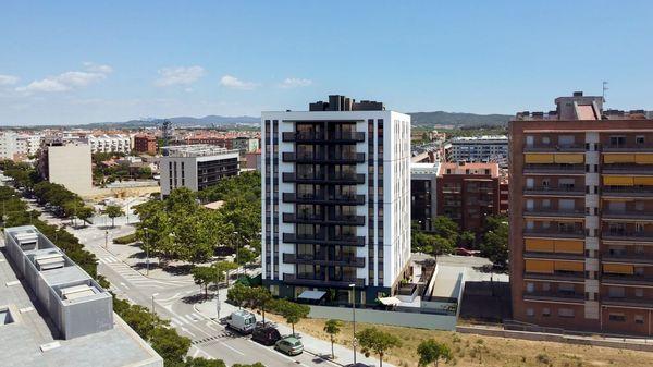 Piso en venta en calle dels falcons, 4