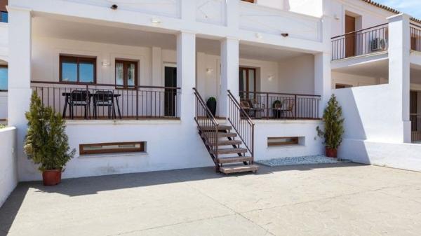 Chalet pareado en venta en Urbanizacion Majestic Village