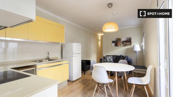 Apartamento de 2 dormitorios en alquiler en Gràcia, Barcelona