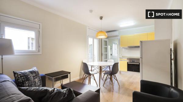 Apartamento de 2 dormitorios en alquiler en Gràcia, Barcelona