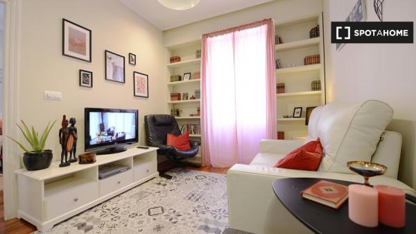 Apartamento de 1 dormitorio en alquiler en Abando, Bilbao