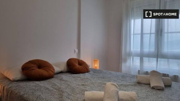 Apartamento de 2 dormitorios en alquiler en Santander, Santander