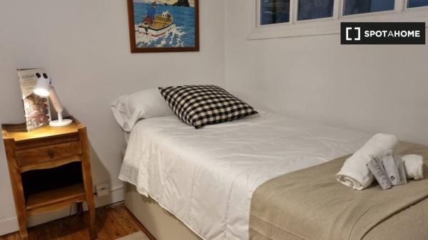 Apartamento de 2 dormitorios en alquiler en Santander, Santander