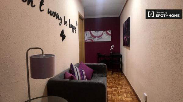 Quarto em apartamento de 5 quartos em Alcalá de Henares, Madrid