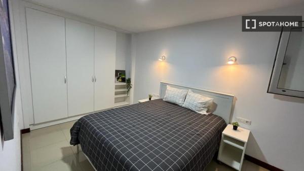 Apartamento completo de 2 dormitorios en Santa Cruz de Tenerife