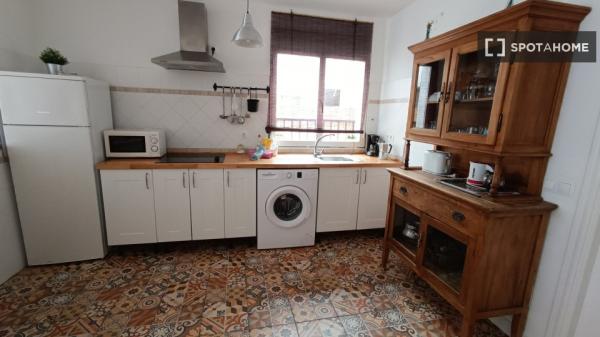 Piso en alquiler de 3 habitaciones en Pedregalejo, Málaga