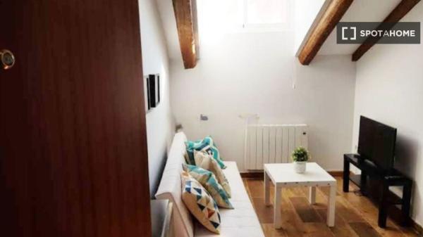 apartamento de 1 dormitorio en alquiler en Lavapiés, Madrid