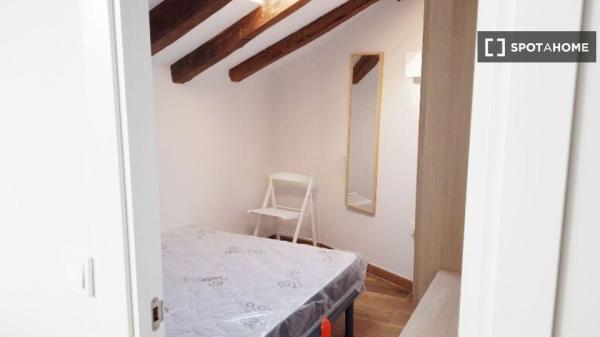 apartamento de 1 dormitorio en alquiler en Lavapiés, Madrid