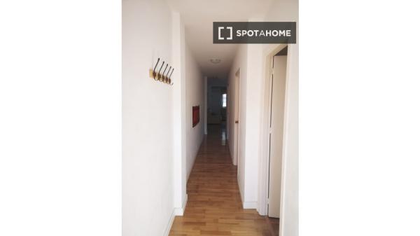 Apartamento completo de 2 dormitorios en Málaga