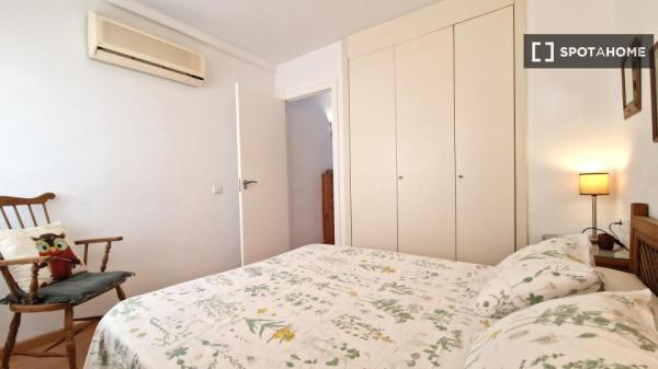 Apartamento entero de 2 dormitorios en Maioris Decima