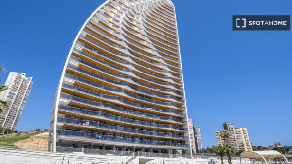 Apartamento entero de 2 dormitorios en Benidorm