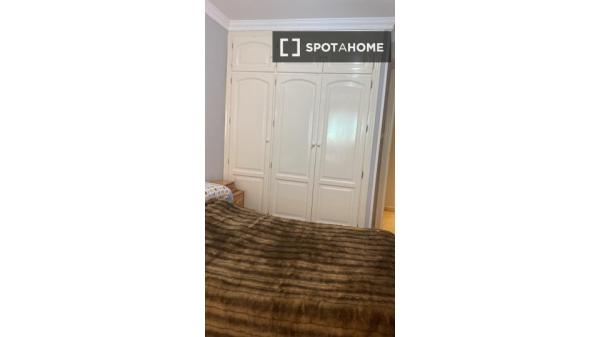 Piso de 3 habitaciones en Granada