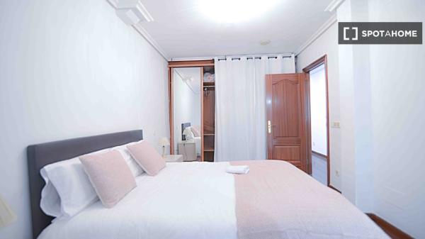 Room in shared apartment in Santander