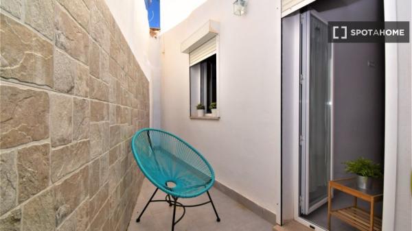 Apartamento de 3 habitaciones en alquiler en El Molinar, Palma