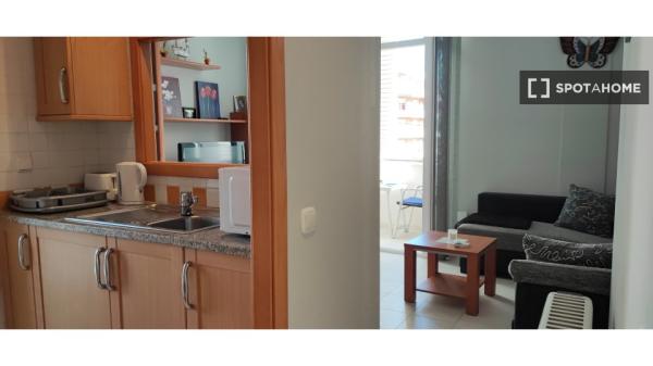 Apartamento de 2 habitaciones en alquiler en Cal Cego, Segur De Calafell