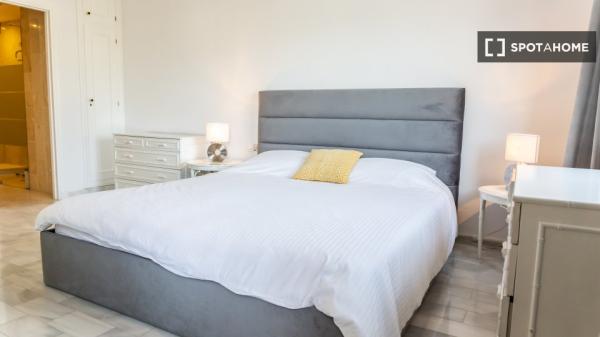 Apartamento de 1 dormitorio en alquiler en Marbella