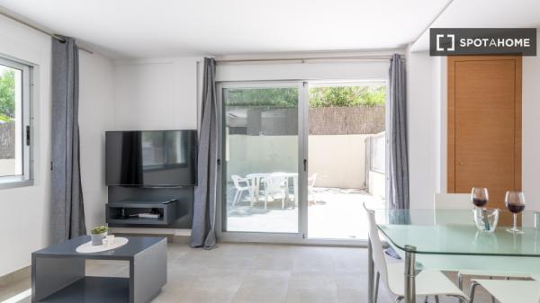 Apartamento de 3 habitaciones en alquiler en Dénia