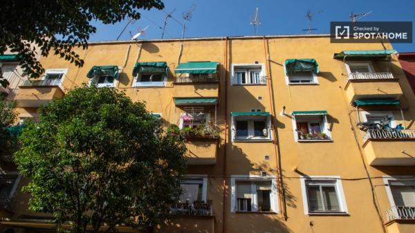 Apartamento de 2 dormitorios en alquiler en Carabanchel, Madrid