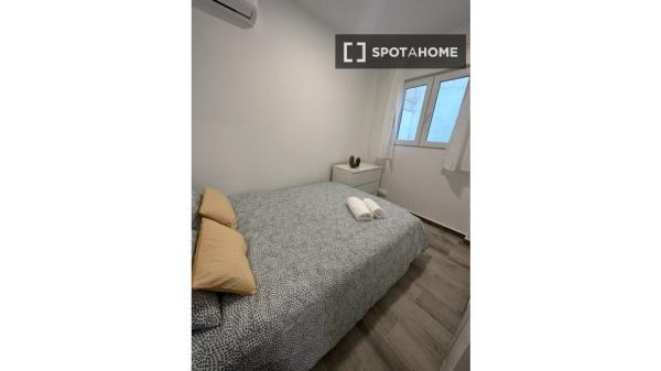 Apartamento entero de 1 dormitorio en Sevilla