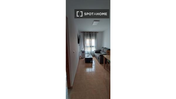 Apartamento de 1 dormitorio en alquiler en Roquetas De Mar, Almería