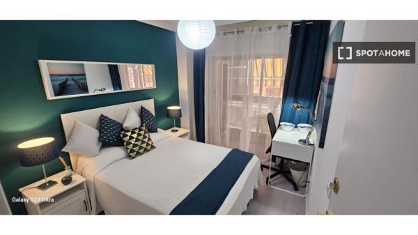 Room in shared apartment in Alcalá de Henares