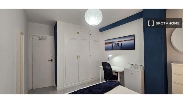 Quarto em apartamento compartilhado em Alcalá de Henares