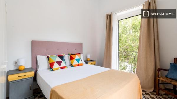 Apartamento de 2 dormitorios en alquiler en Triana, Sevilla