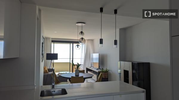 Apartamento entero de 2 dormitorios en Benidorm