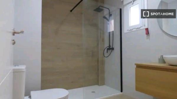 Apartamento de 3 habitaciones en alquiler en Lomas De Polo-Pinomar