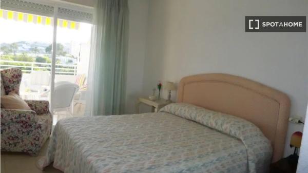 Apartamento entero de 1 dormitorio en Villajoyosa