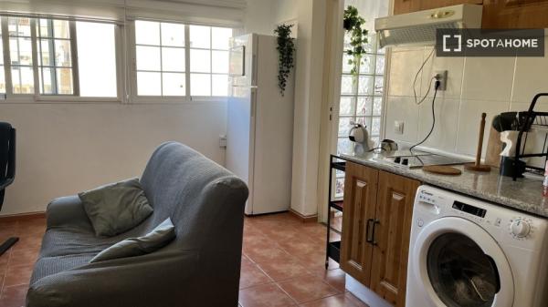 Apartamento entero de 1 dormitorio en València