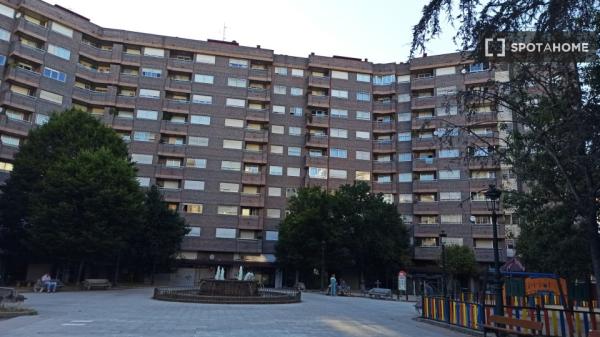 Room in shared apartment in Vigo