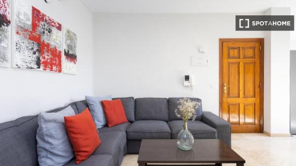 Apartamento de 2 dormitorios en alquiler en Santa Cruz De Tenerife