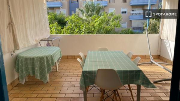 Casa de 3 dormitorios en alquiler en La Antilla, Huelva