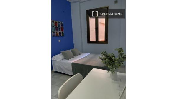 Chambre en colocation à Séville