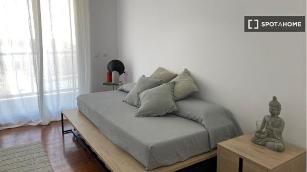 Apartamento de 3 dormitorios en alquiler en Jávea, Alicante