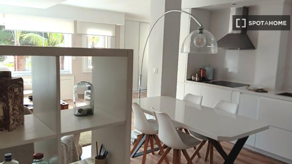 Apartamento de 1 dormitorio en alquiler en Roquetas De Mar, Almería