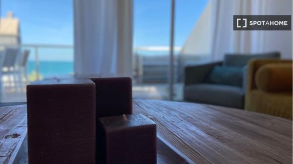 Apartamento de 3 dormitorios en alquiler en Jávea, Alicante