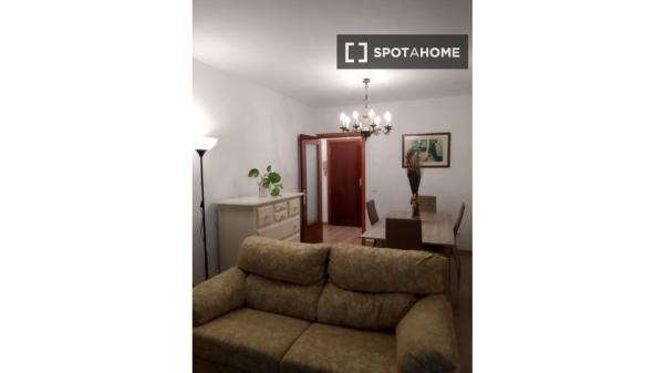 Apartamento entero de 4 habitaciones en Sevilla