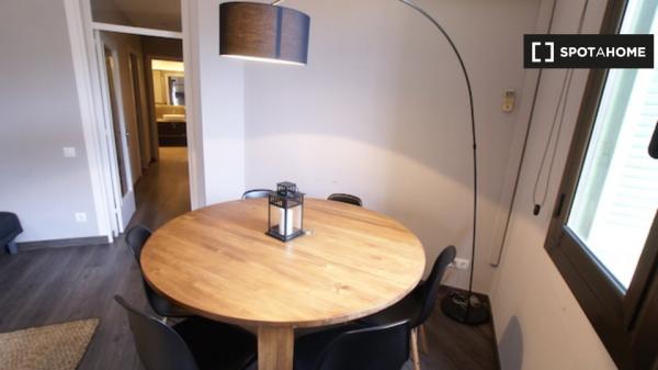 Elegante apartamento de 2 dormitorios en alquiler en l'Eixample Esquerra