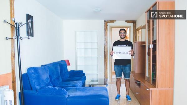 Apartamento de 2 dormitorios en alquiler en Malasaña, Madrid