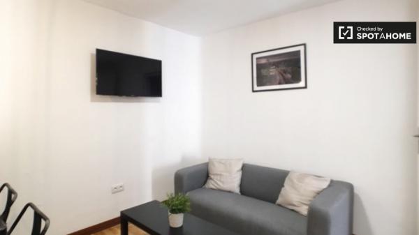 Habitación señorial en apartamento de 8 dormitorios en Centro, Madrid