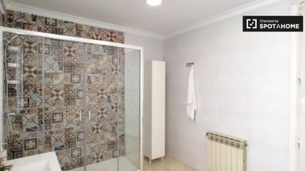 Habitación señorial en apartamento de 8 dormitorios en Centro, Madrid